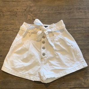 Abercrombie & Fitch jean shorts 24/00 white